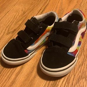 Boys / Girls 9.5 T tie-dyed rainbow Vans sneakers